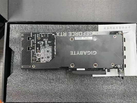 Carte graphique à horloge de base de 1710 MHz Carte graphique de jeu Gigabyte GeForce RTX 3080
